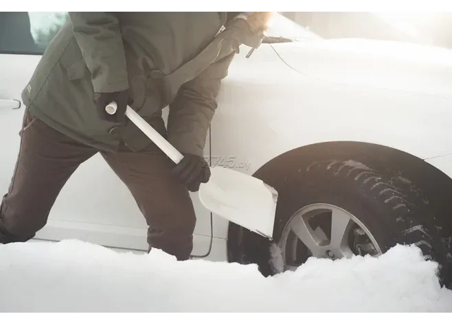 Лопата Fiskars SnowXpert Фото 2