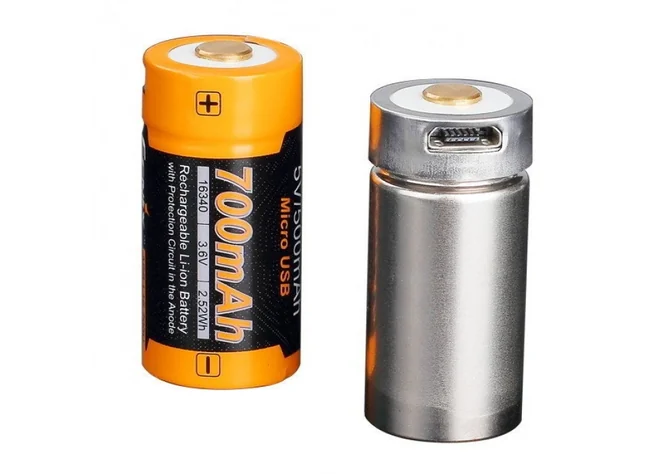 Акумулятор Fenix 16340 700 mAh Li-ion micro-usb зарядка Фото 2