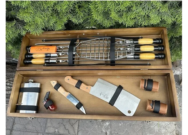 Подарунковий набір шампурів Mzavod Майстер BBQ темний кейс Фото 3