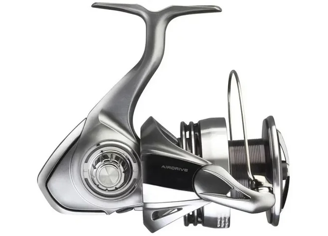 Катушка Daiwa 23 Exceler LT 3000-C Фото 3