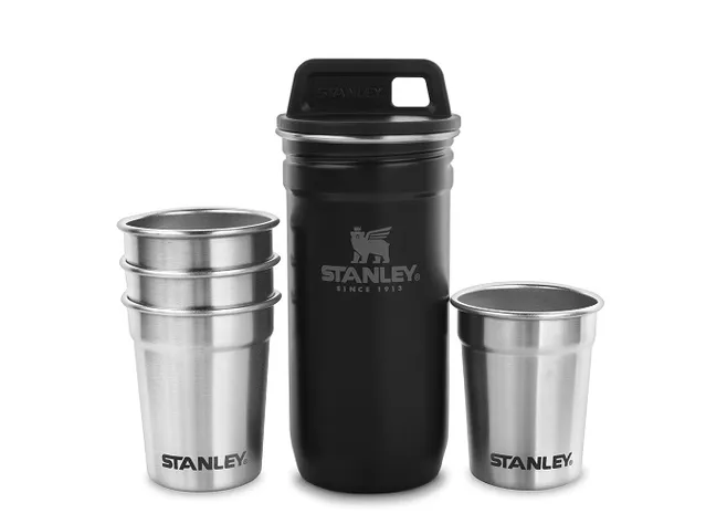 Набор фляга + рюмки Stanley Adventure black Фото 1